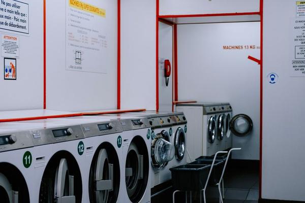 washing machine laundry