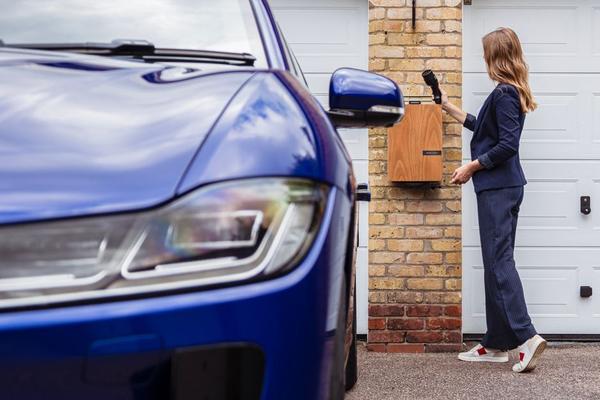 long driveway charging lead